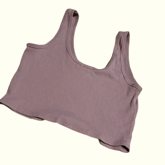 Garage Ribbed Crop Top - Picture 2 of 3